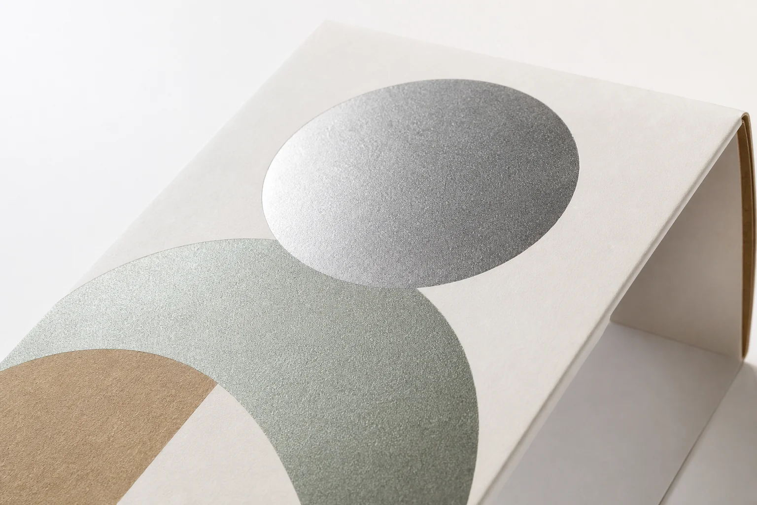 Pantone metallic ink sample for packaging