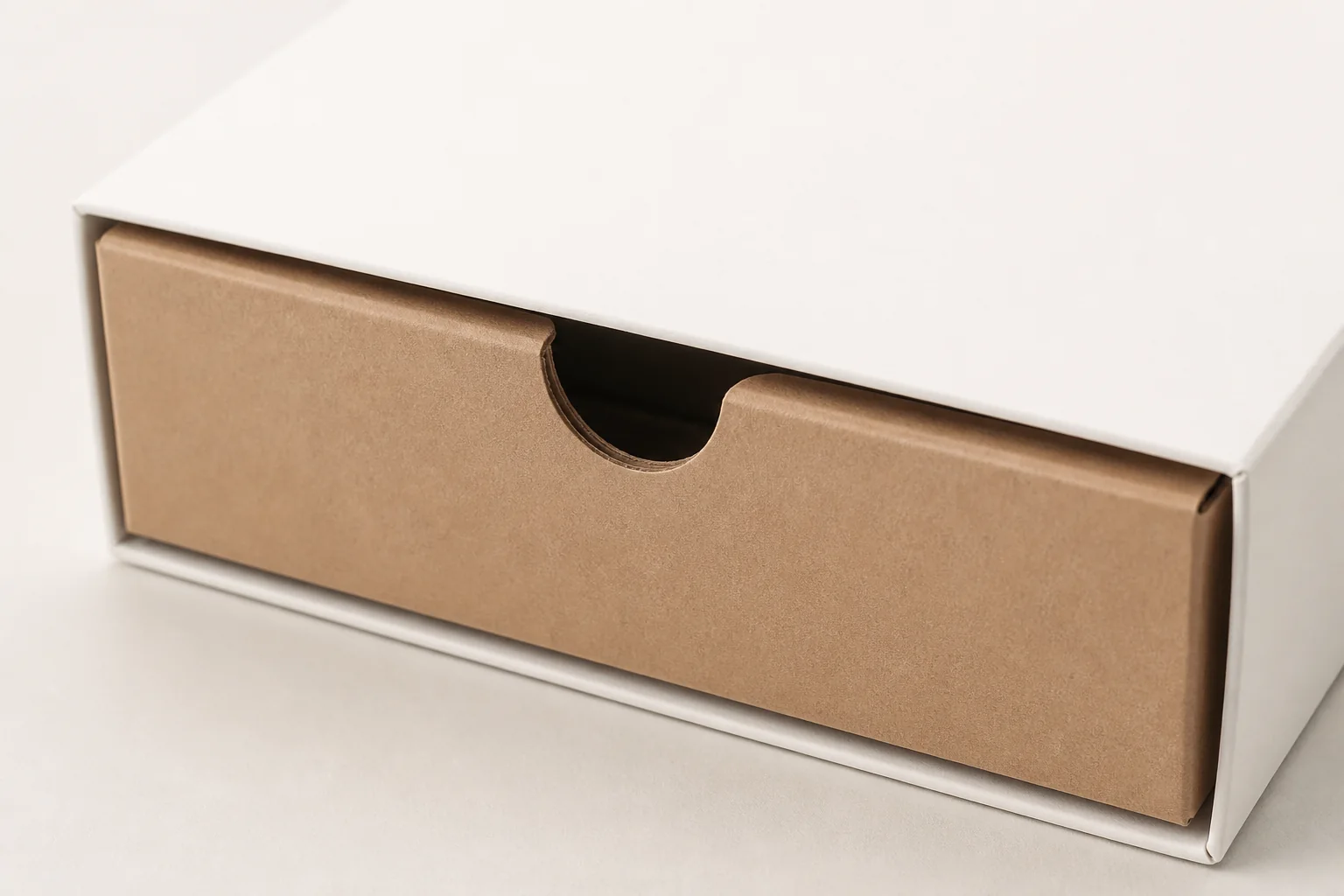 Rounded corner detail for flexible pouch packaging